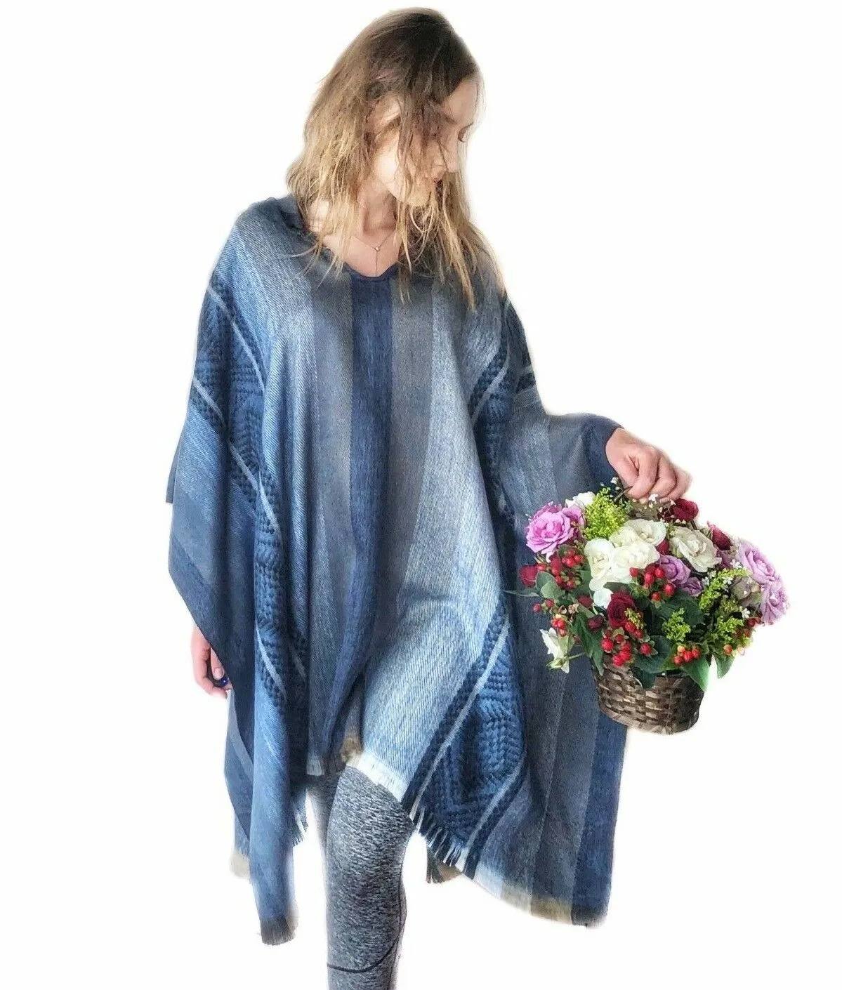 Angumba - Lightweight Baby Alpaca Hooded Poncho - Cloudy Blue - Unisex