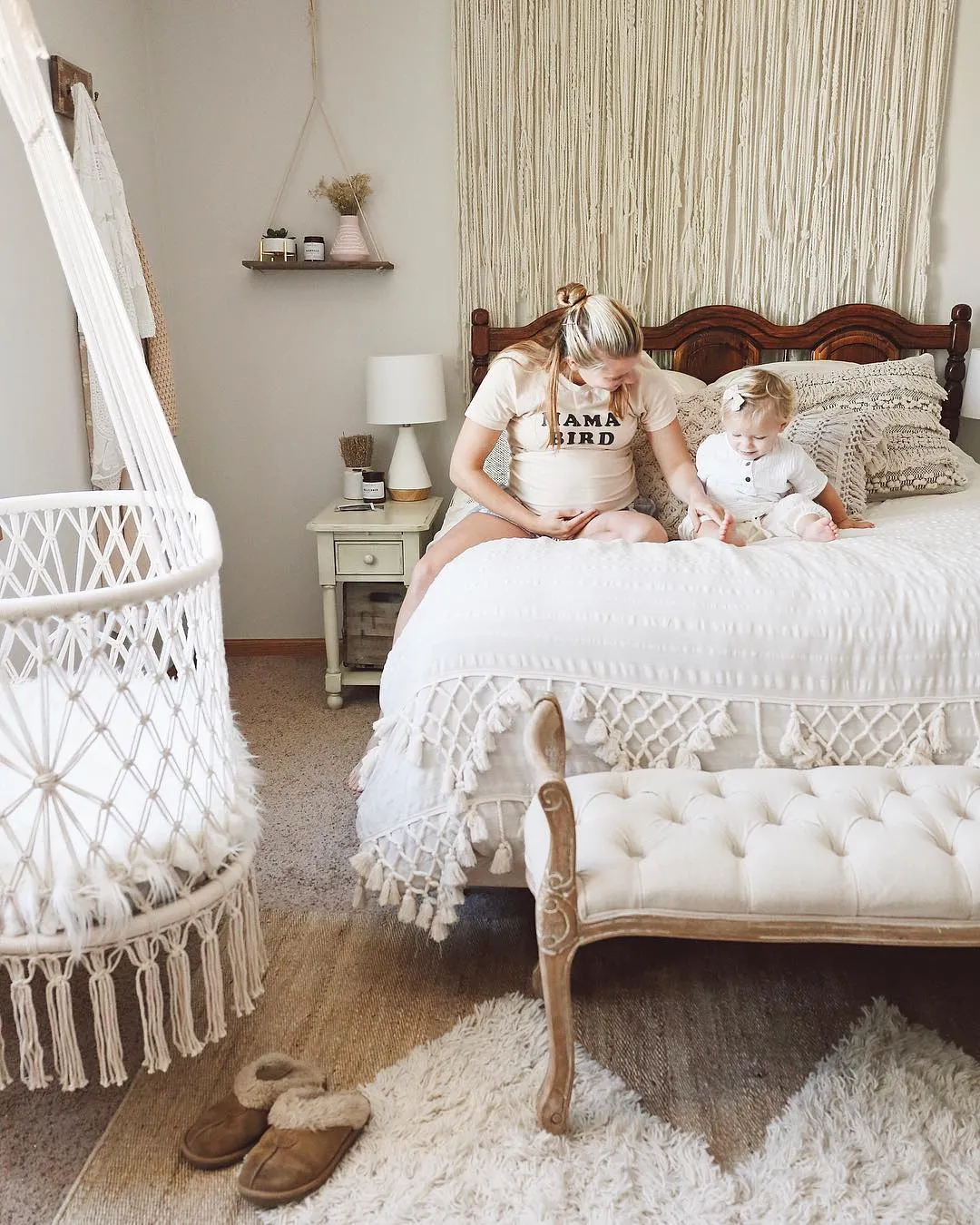 Bassinet in Macrame (Hanging Moises) - Wicker base - Handmade in Nicaragua