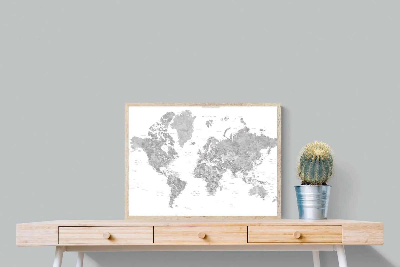 Detailed World (Grey)