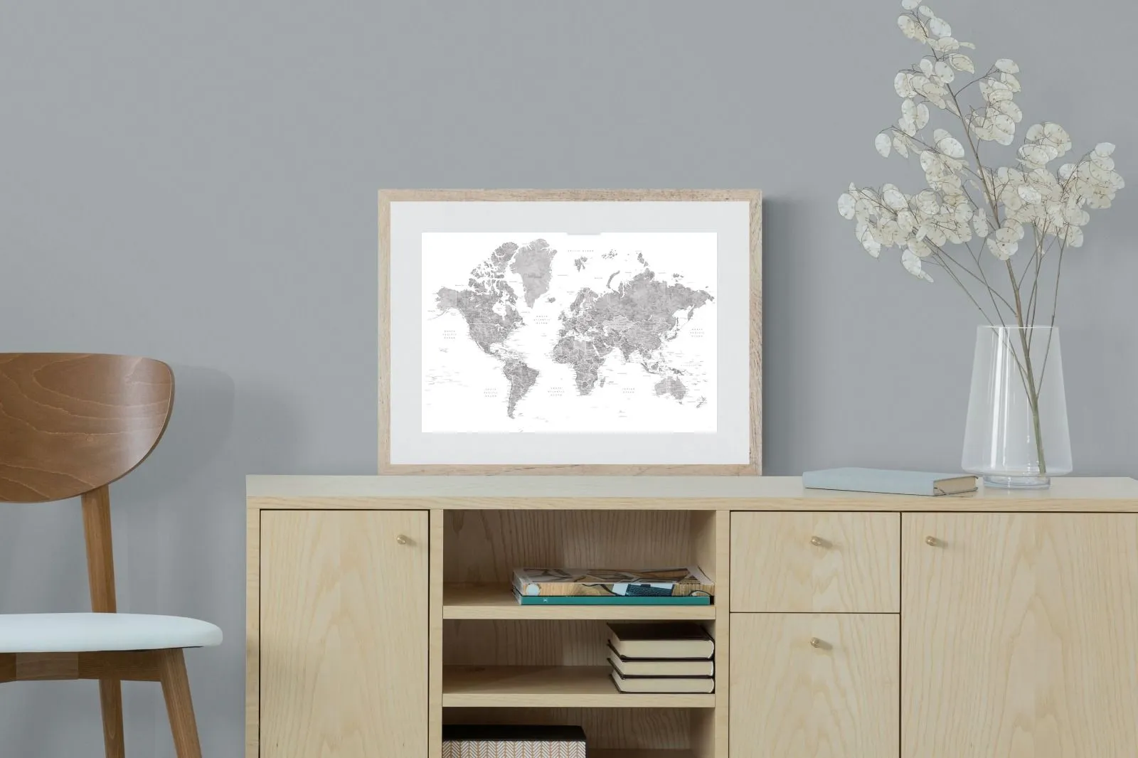 Detailed World (Grey)