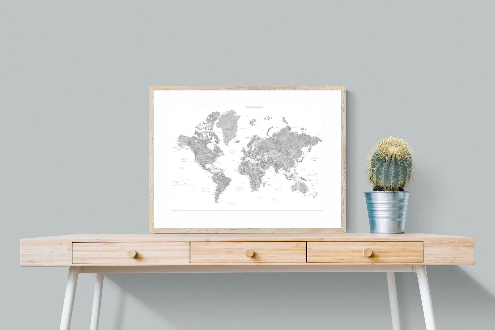 Detailed World (Grey)