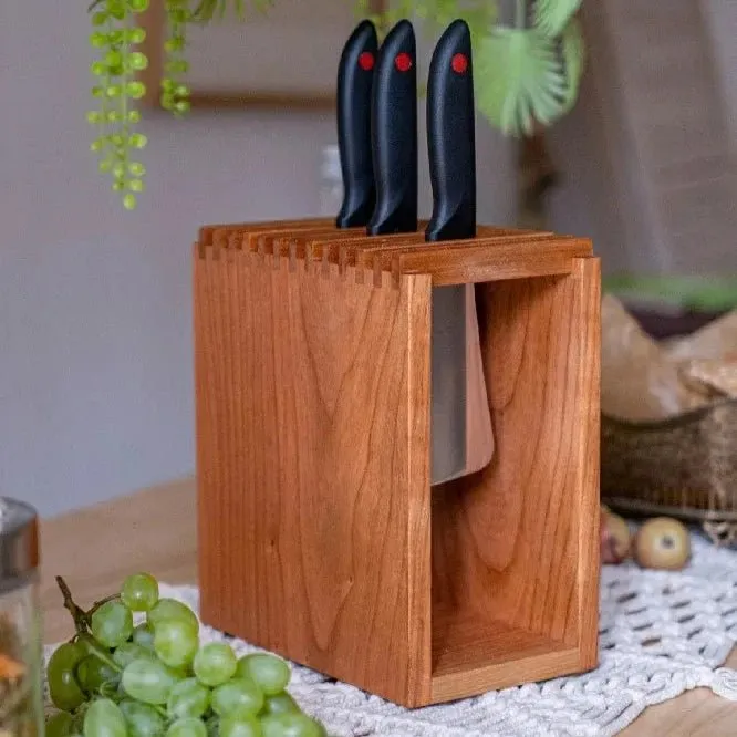 KnifeNest: Wooden Knife Holder Block